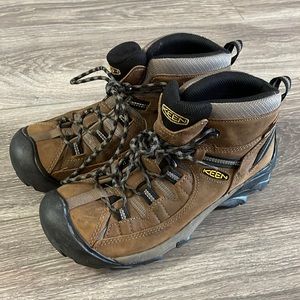 Men’s Keen hiking boots